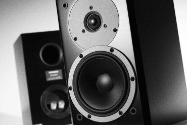 Dynaudio Emit M10