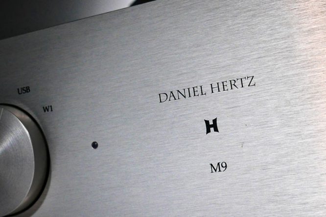 Daniel Hertz M9