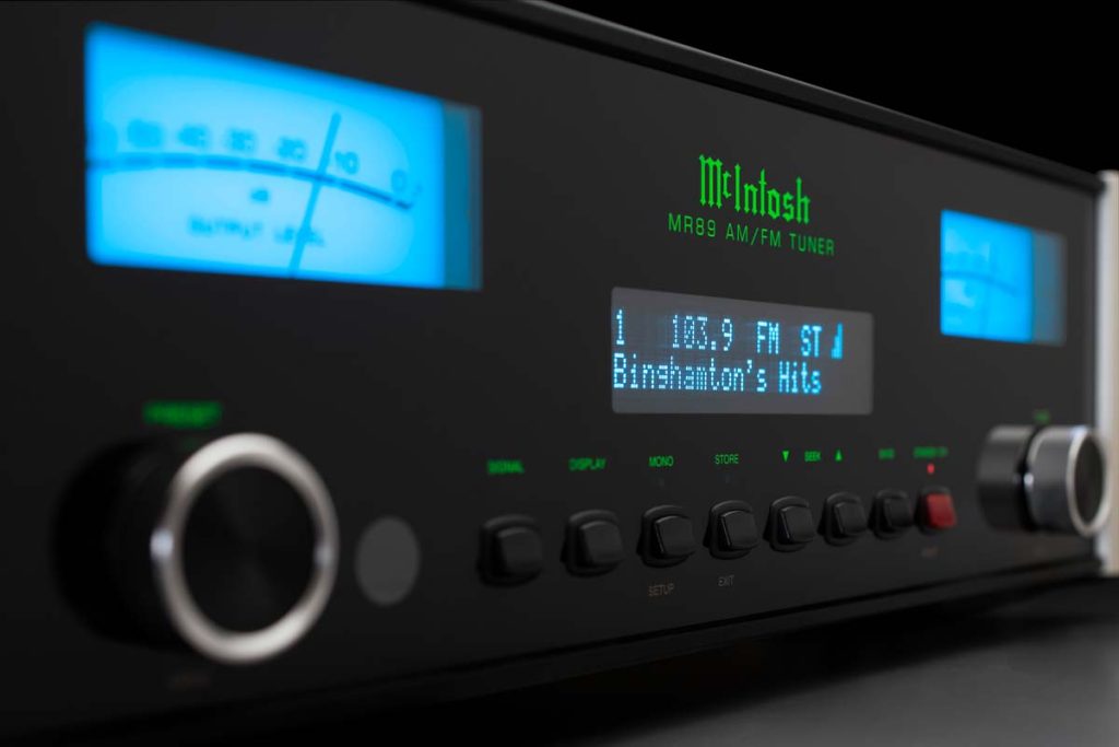 mcintosh-mr89-01