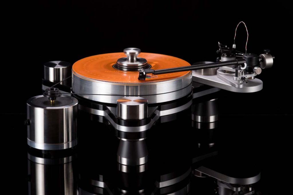 VPI Avenger with Tonearm JMW 12 3D