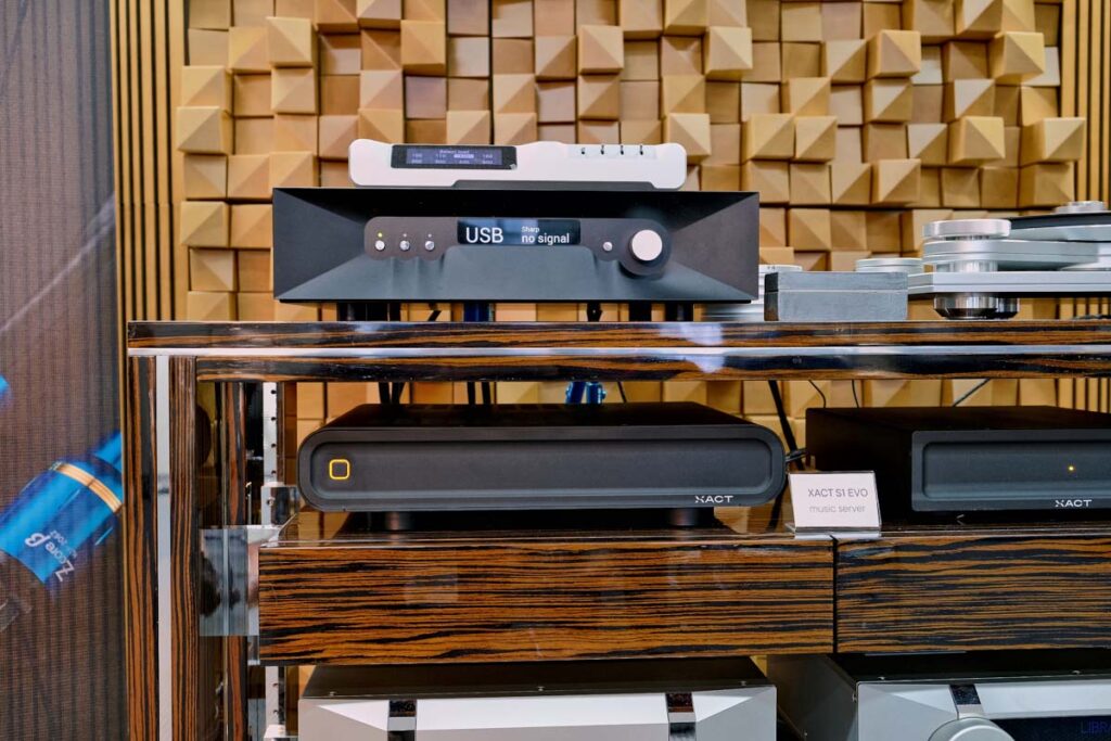 high-end-2025-elektronik-047