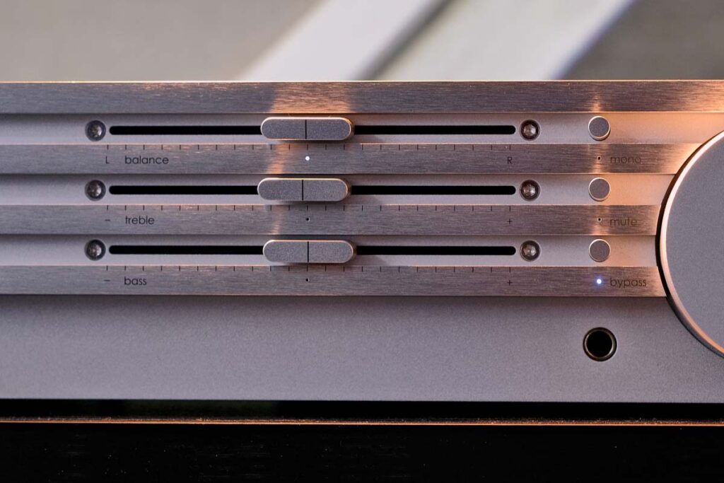 high-end-2025-elektronik-081