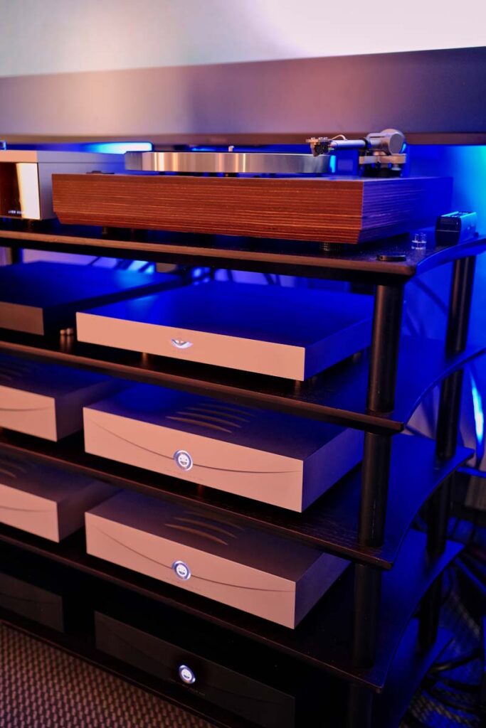 high-end-2025-elektronik-102