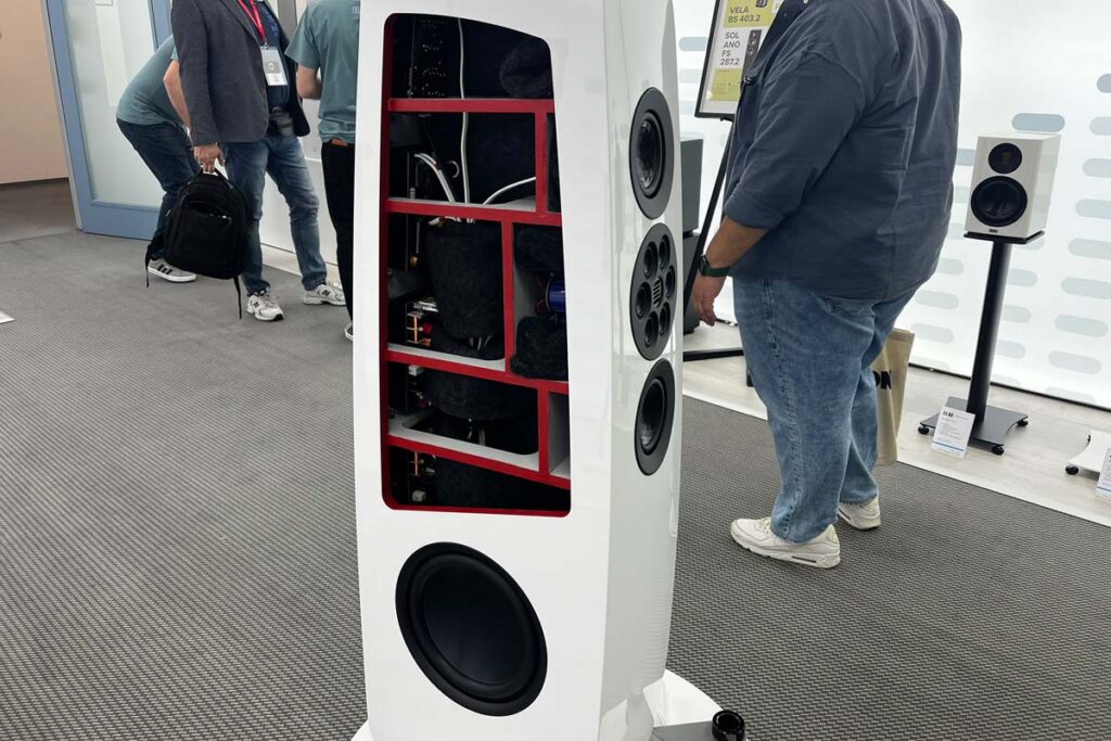 high-end-2025-lautsprecher-105