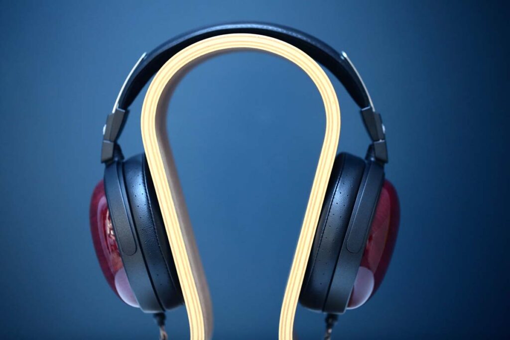 FiiO FT13 closed-back Headphone