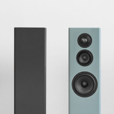 Auer Acoustics Versura V4 floorstanding loudspeaker