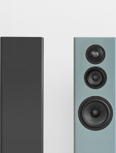 Auer Acoustics Versura V4 floorstanding loudspeaker