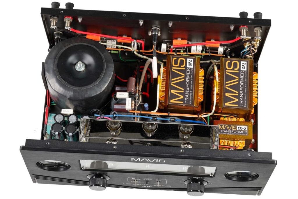 Mavis M90 hybrid integrated amplifier