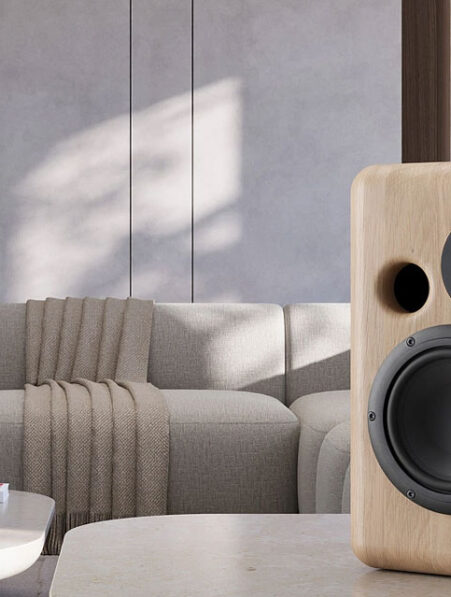 Xavian Unica bookshelf loudspeaker