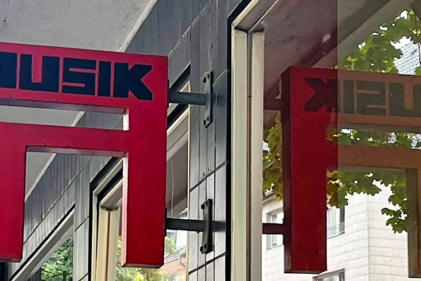 Visiting A-Musik, Cologne