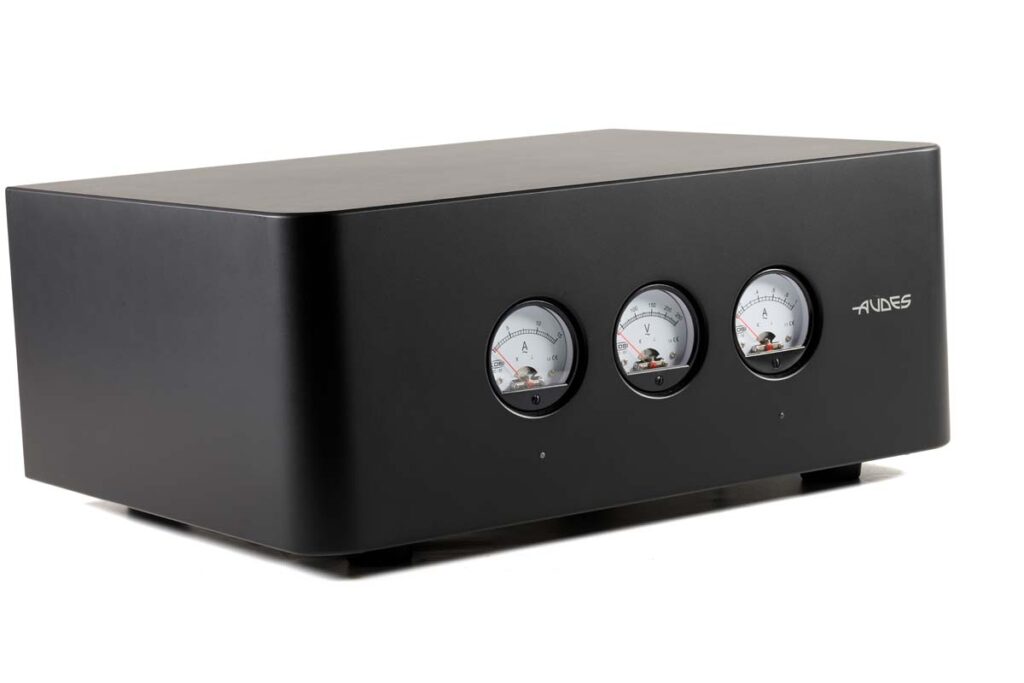 Audes TT-3200DC power conditioner