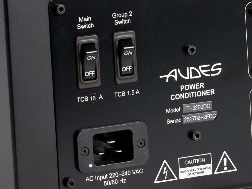 Audes TT-3200DC power conditioner