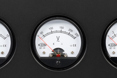 Audes TT-3200DC power conditioner