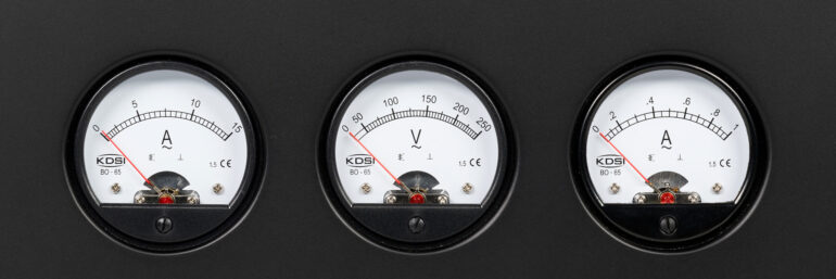 Audes TT-3200DC power conditioner