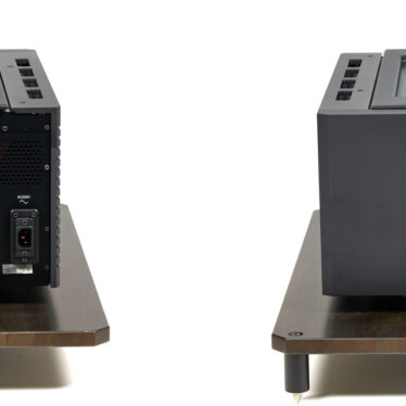 Soulnote M-3 and M-3x mono power amplifiers