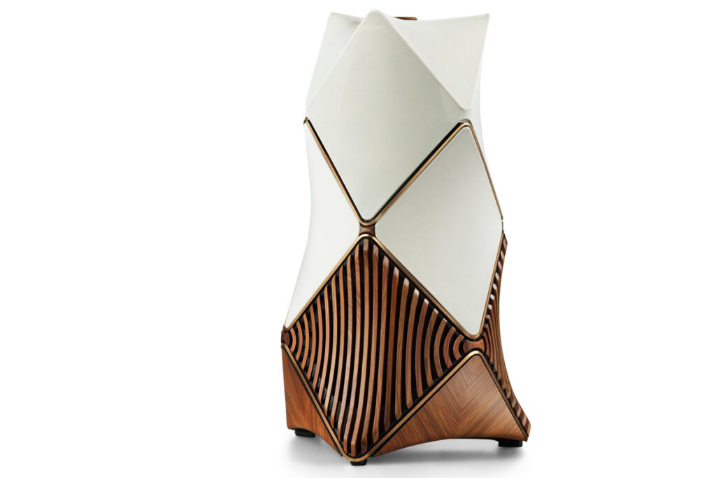 Beolab 90 Monarch and Zenith Editions