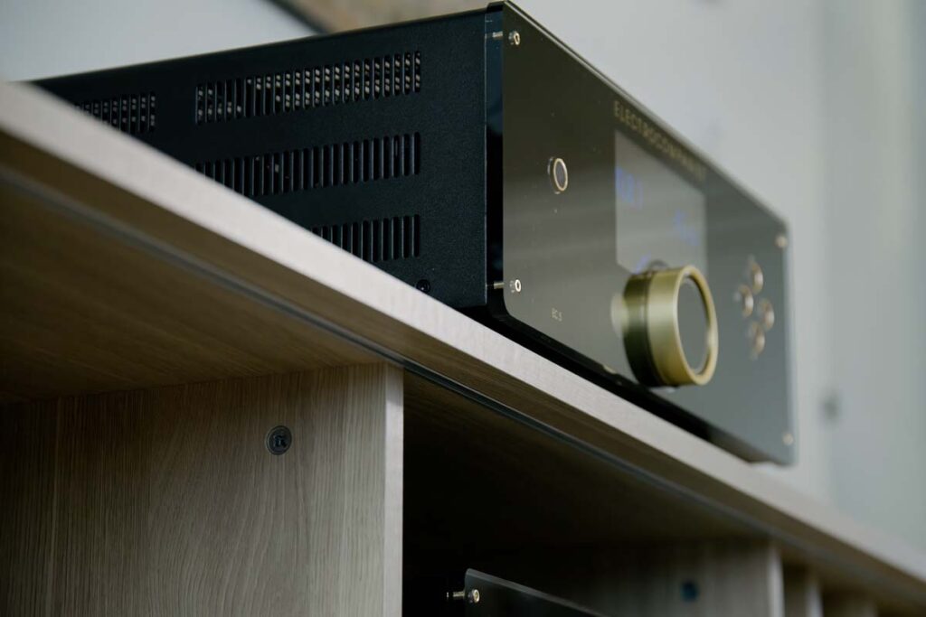 Electrocompaniet EC 5 preamplifier