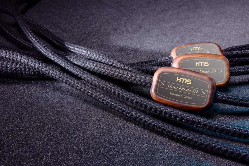 HMS Gran Finale 50 cable family