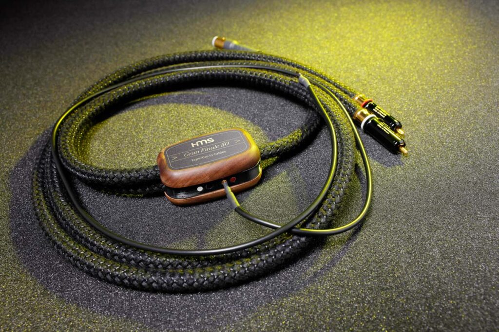 HMS Gran Finale 50 cable family