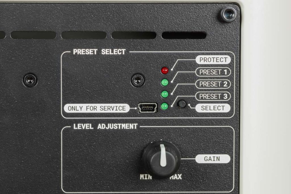 AP Elektroakustik Monitor 30P and bass module 20A