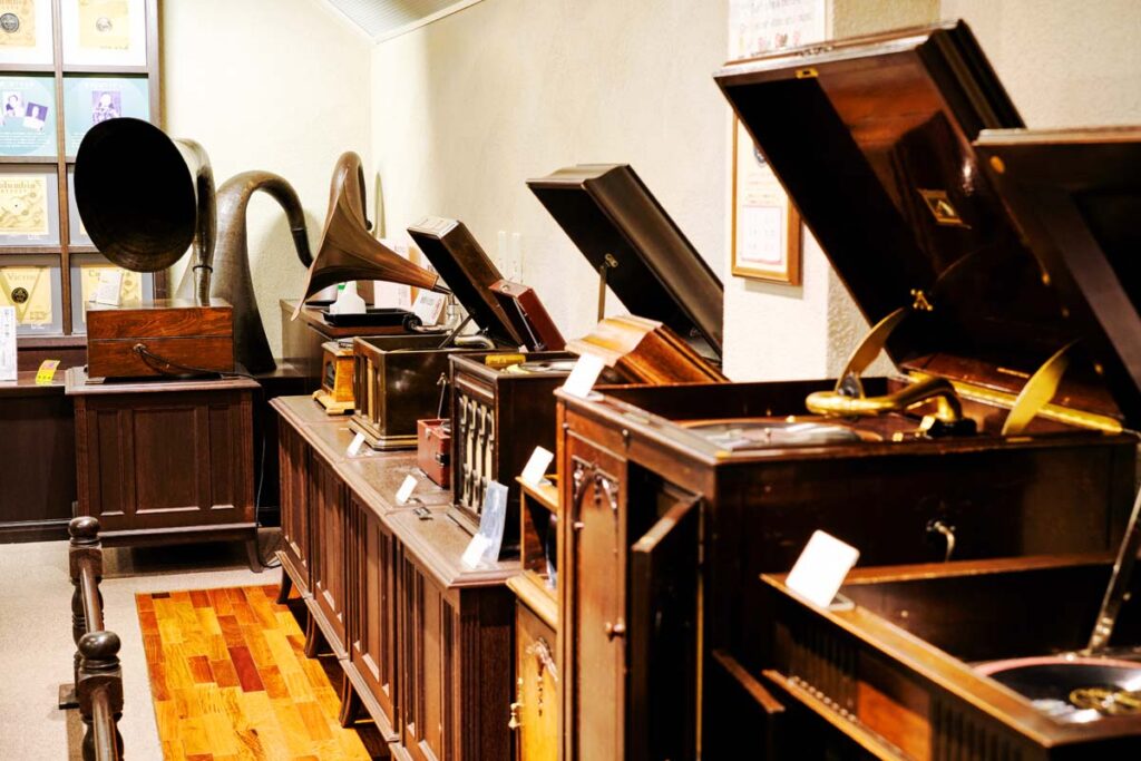 kanazawa-phonograph-museum-16 kanazawa-phonograph-museum-16