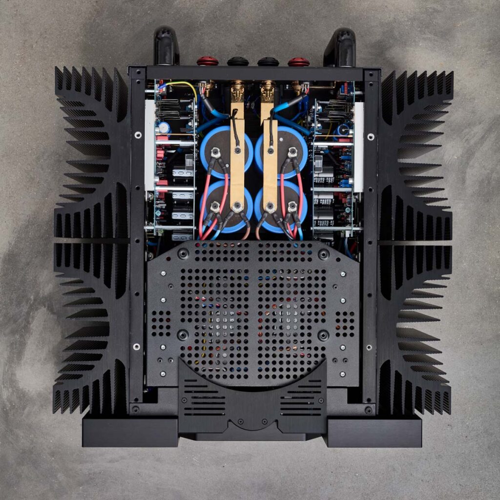 Gryphon Helios and Antileon Revelation Pre-/Power amp combo