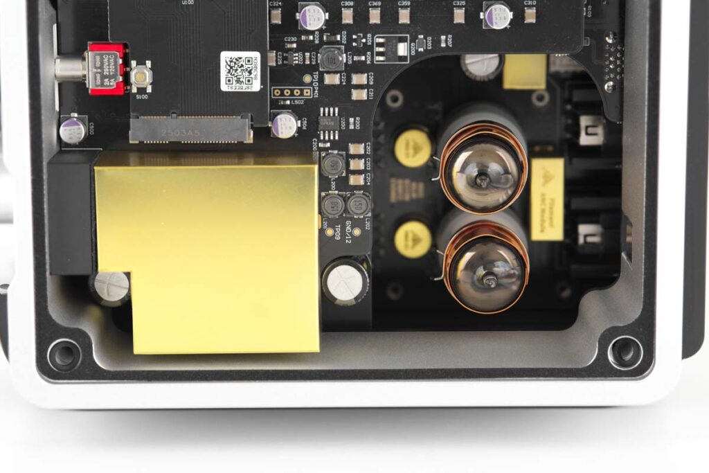 iFi iDSD Phantom